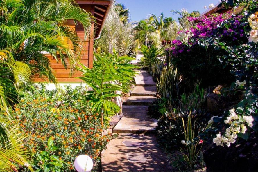 Amour Deshaies Exterior foto