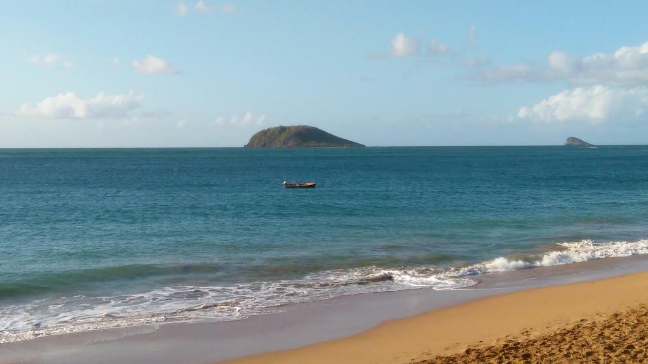 Amour Deshaies Exterior foto